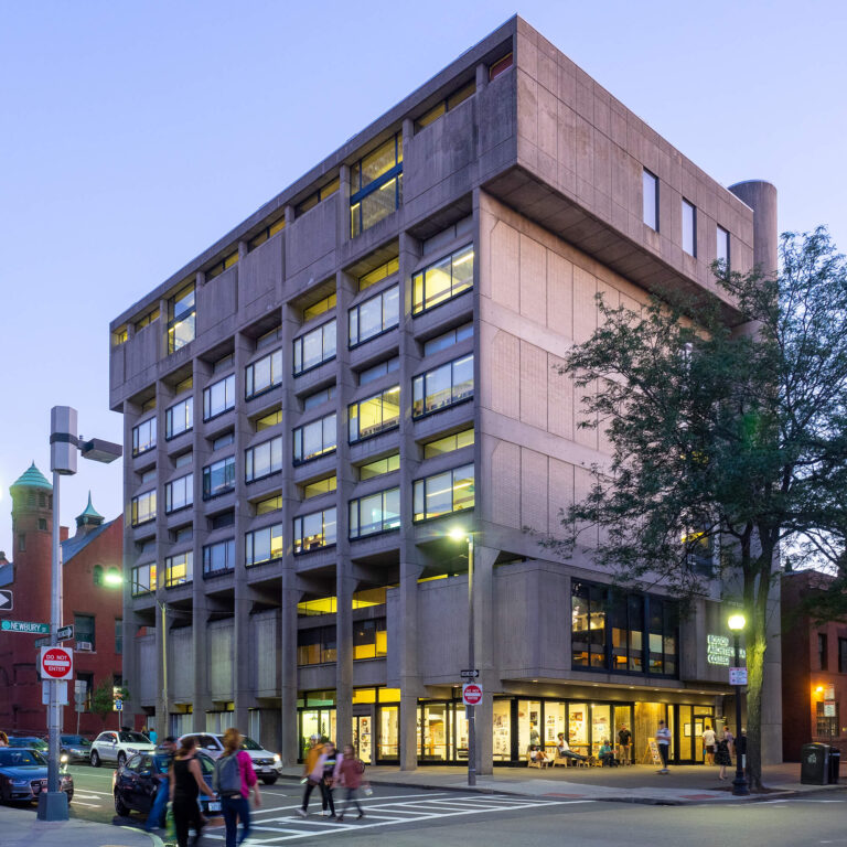 Boston Boston Architectural College 48718912121