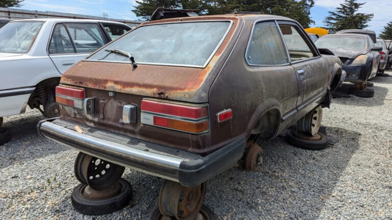 50 1980 Honda Accord in California junkyard photo by Murilee Martin