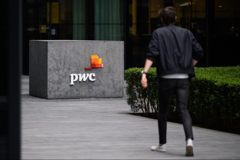 1725907192 PWC UK 1310127935