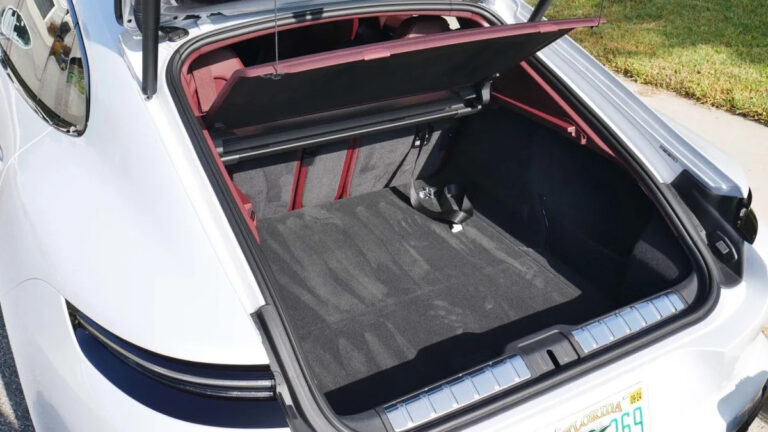 Porsche Panamera cargo area