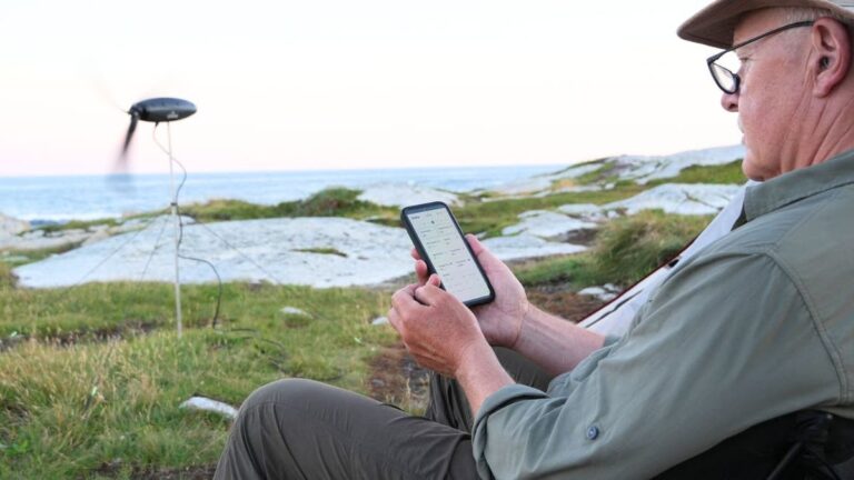 1 say goodbye to dead batteries with this go anywhere wind turbine