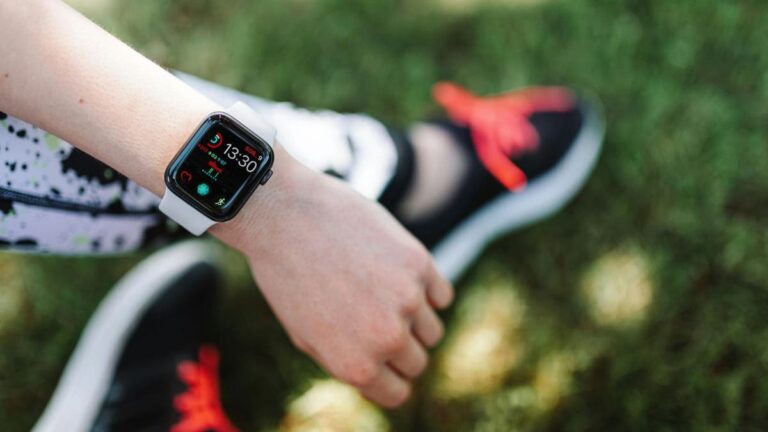 1 using your apple watch to monitor blood pressure