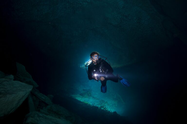 Bens Cave The Bahamas GettyImages 482195307 RFC