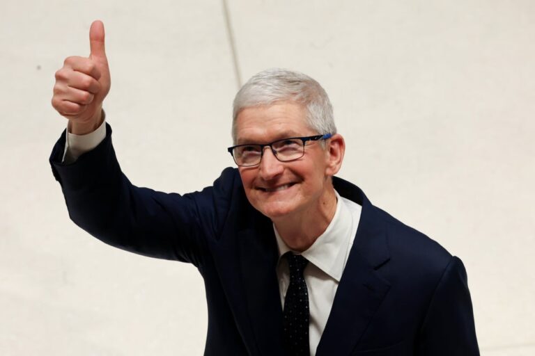 1736781777 Tim Cook GettyImages 2189598231