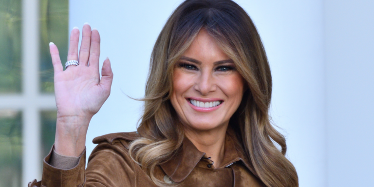 melania trump shutterstock gID 7.png@png