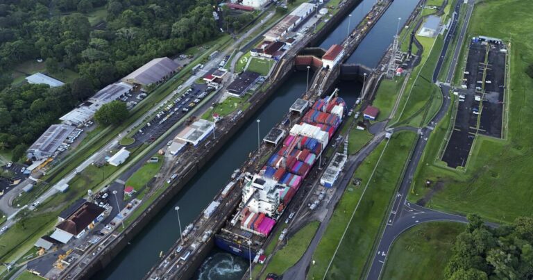 panama us canal 43867