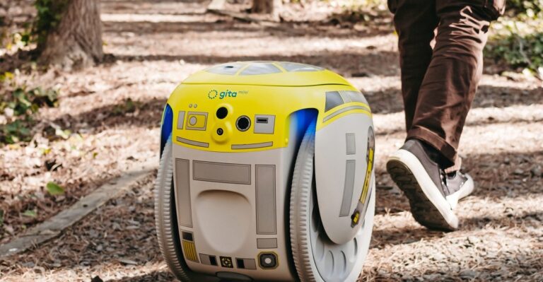 piaggio droid2